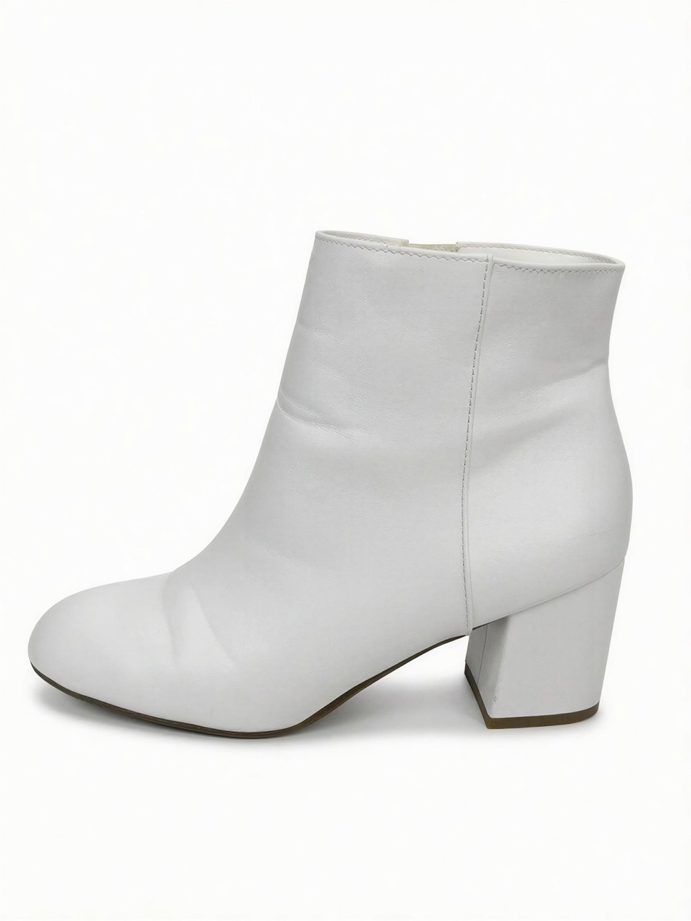 My Delicious Women's White‎ Block Heel Ankle Booties - 9